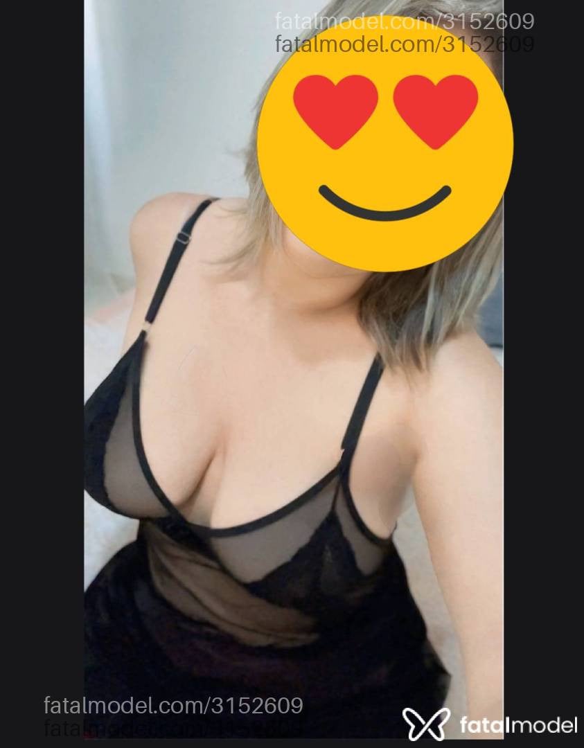 Acompanhante mulher loira (o) de olhos castanhos - Juliamassagista