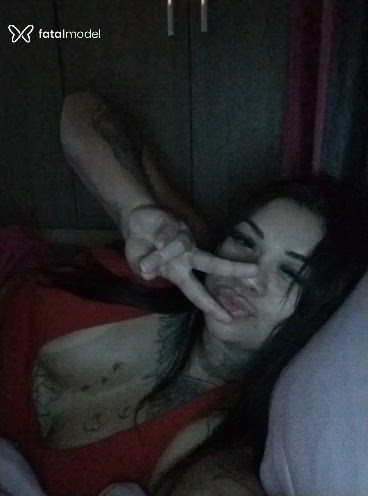 Acompanhante mulher morena (o) de olhos pretos - Dudafontele Acompanhante mulher morena (o) de olhos pretos - Dudafontele
