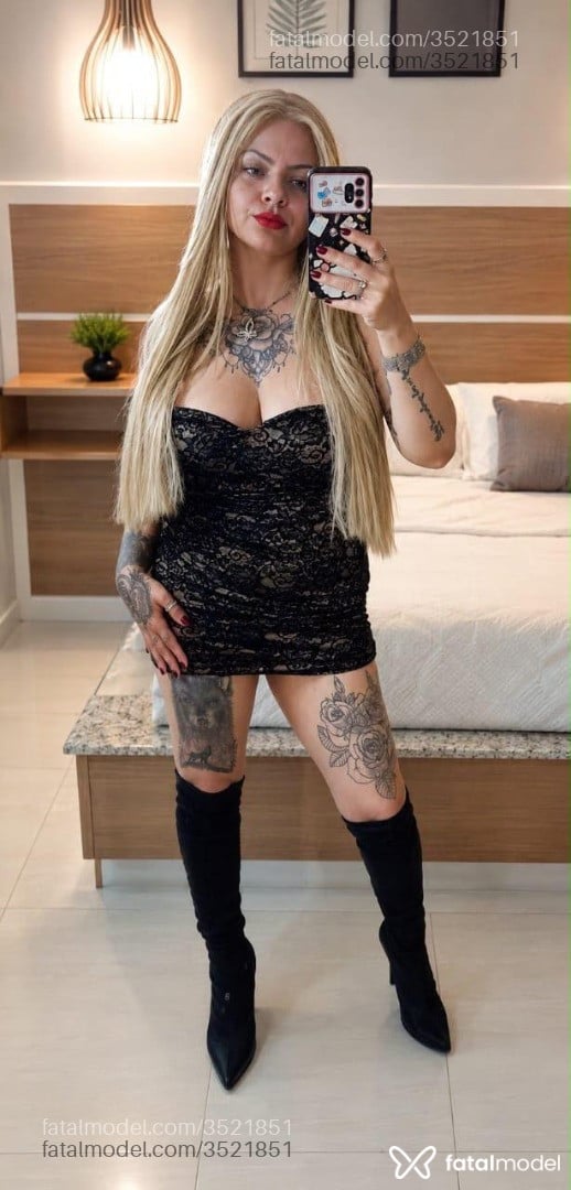 Acompanhante mulher loira (o) de olhos verdes - Alice Brandão