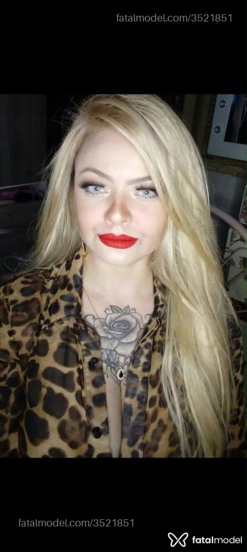 Acompanhante mulher loira (o) de olhos verdes - Alice Brandão