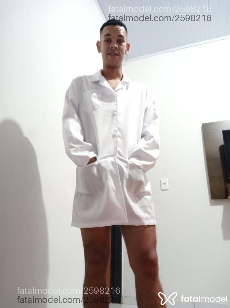 Acompanhante homem loira (o) de olhos verdes - Magrinhovs