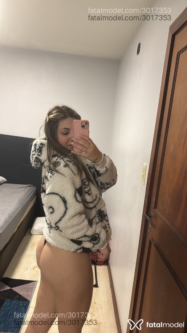 Acompanhante mulher com cabelo castanho de olhos castanhos - Gaby