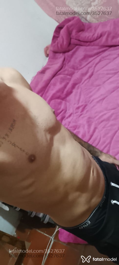 Acompanhante homem morena (o) de olhos verdes - Paulista