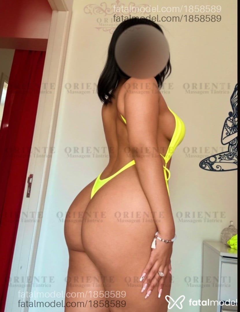 Acompanhante mulher morena (o) de olhos castanhos - Giovanna