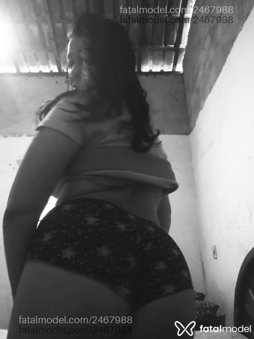 Acompanhante mulher morena (o) de olhos mel - Sasha Mariana