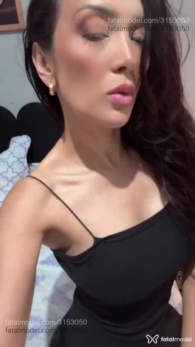 Acompanhante mulher morena (o) de olhos pretos em Catanduva Acompanhante mulher morena (o) de olhos pretos em Catanduva - Mia Castro