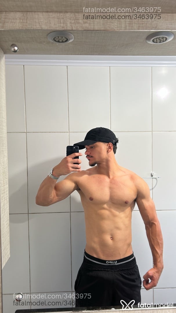 Acompanhante homem morena (o) de olhos castanhos - Emerson Leite