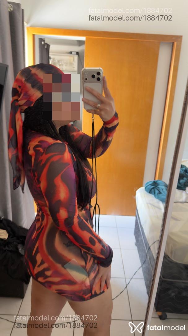 Acompanhante mulher morena (o) de olhos mel - Júlia Dias