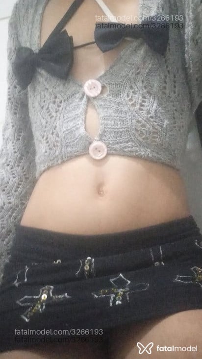 Acompanhante mulher trans morena (o) de olhos castanhos - Sasitrix