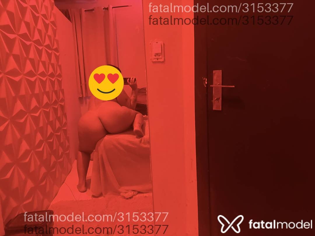 Acompanhante mulher morena (o) de olhos castanhos - Fernanda
