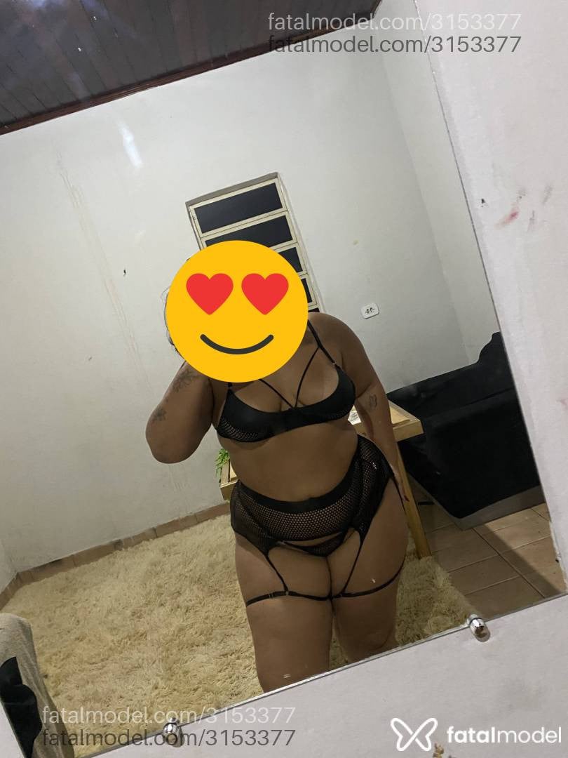 Acompanhante mulher morena (o) de olhos castanhos - Fernanda