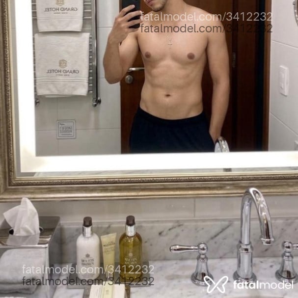 Acompanhante homem morena (o) de olhos pretos - Kauã Sousa Acompanhante homem morena (o) de olhos pretos - Kauã Sousa
