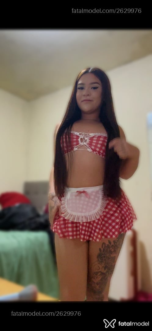 Acompanhante mulher trans morena (o) de olhos castanhos - Fernanda Castro