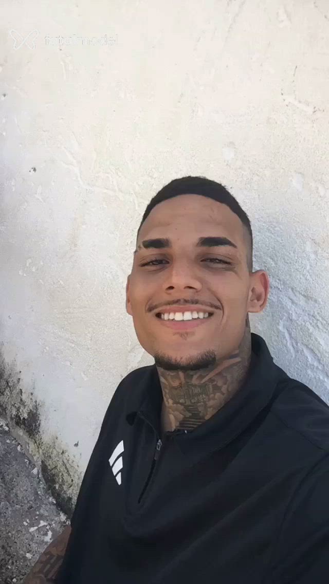Acompanhante homem morena (o) de olhos castanhos - Henrique