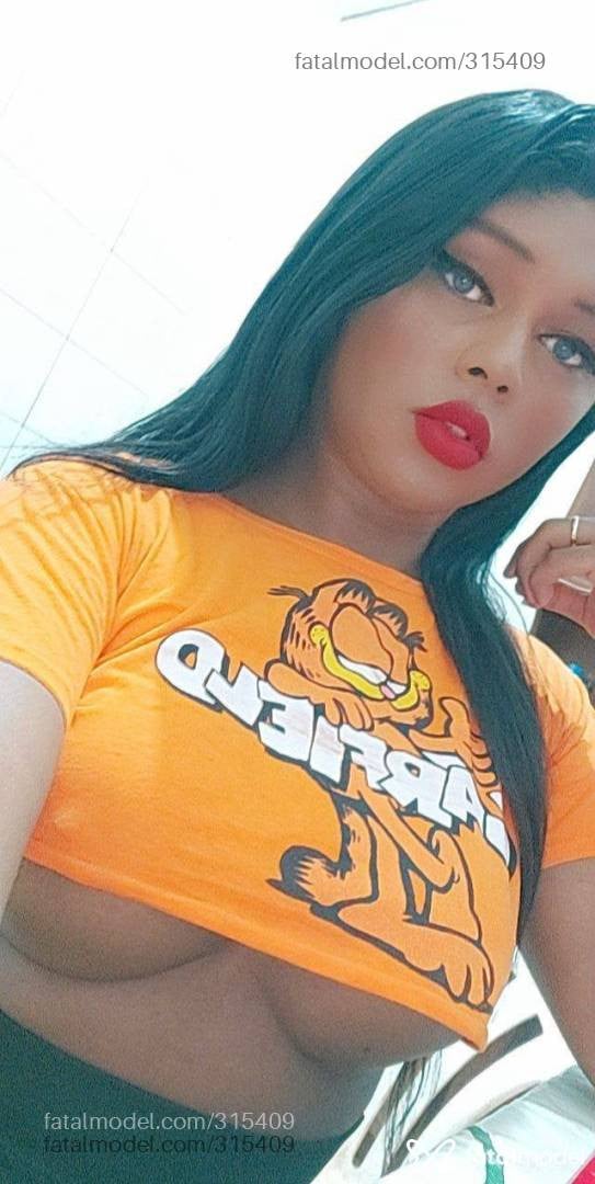 Acompanhante travesti morena (o) de olhos pretos - Sophia