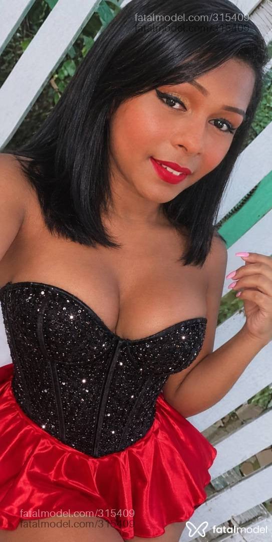 Acompanhante travesti morena (o) de olhos pretos - Sophia