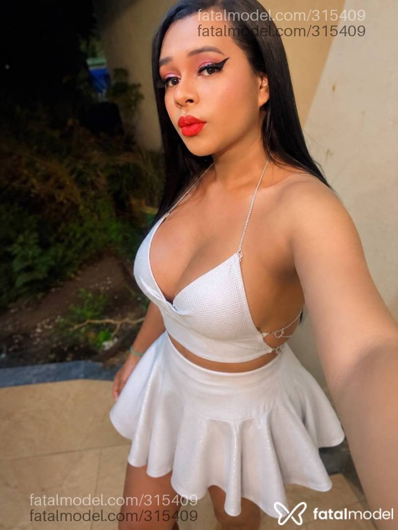 Acompanhante travesti morena (o) de olhos pretos em Lucas do Rio Verde Acompanhante travesti morena (o) de olhos pretos em Lucas do Rio Verde - Sophia