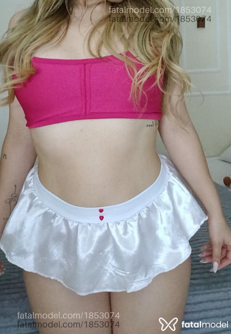 Acompanhante mulher com cabelo castanho de olhos castanhos - Annie