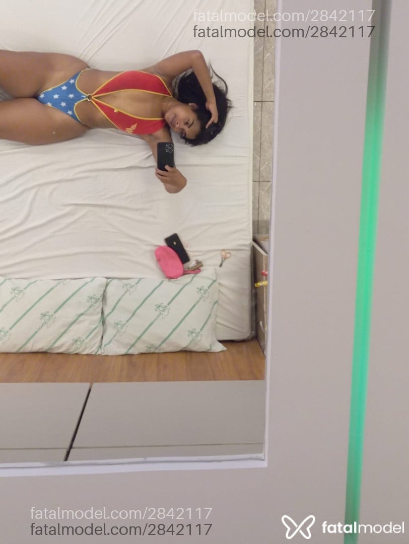 Acompanhante mulher morena (o) de olhos castanhos - Eduarda meneses