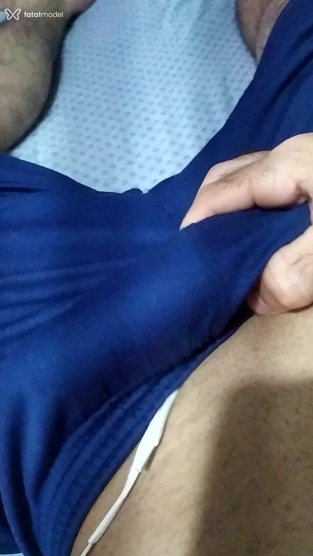 Acompanhante homem morena (o) de olhos castanhos - Eumesmo