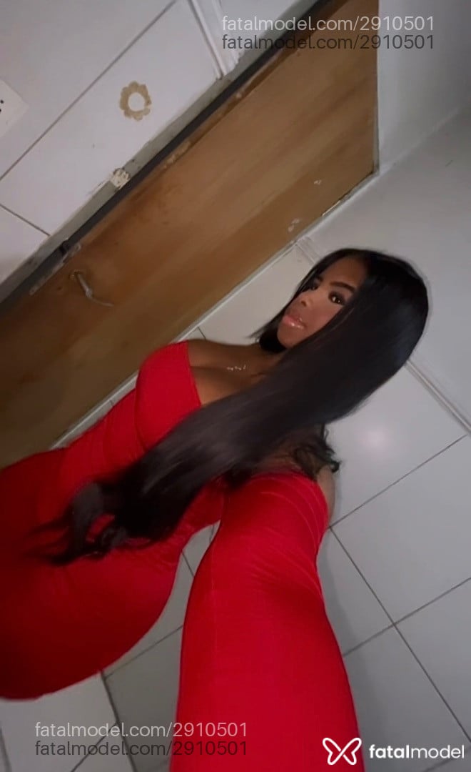 Acompanhante mulher morena (o) de olhos castanhos - Viviane