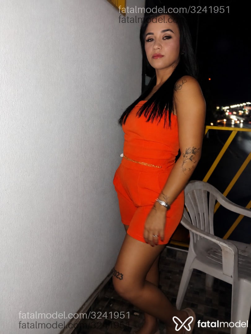 Acompanhante mulher ruiva (o) de olhos mel - Lohana Santana