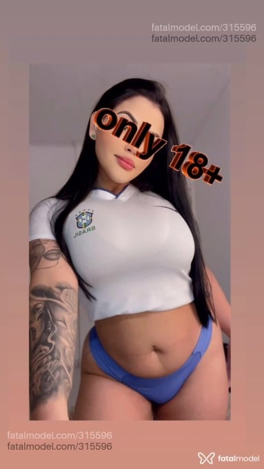 Acompanhante mulher morena (o) de olhos pretos em Frederico Westphalen - Natália
