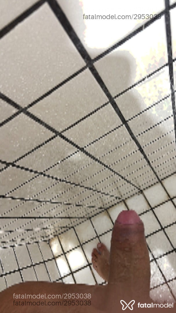 Acompanhante homem com cabelo castanho de olhos castanhos - Kevin