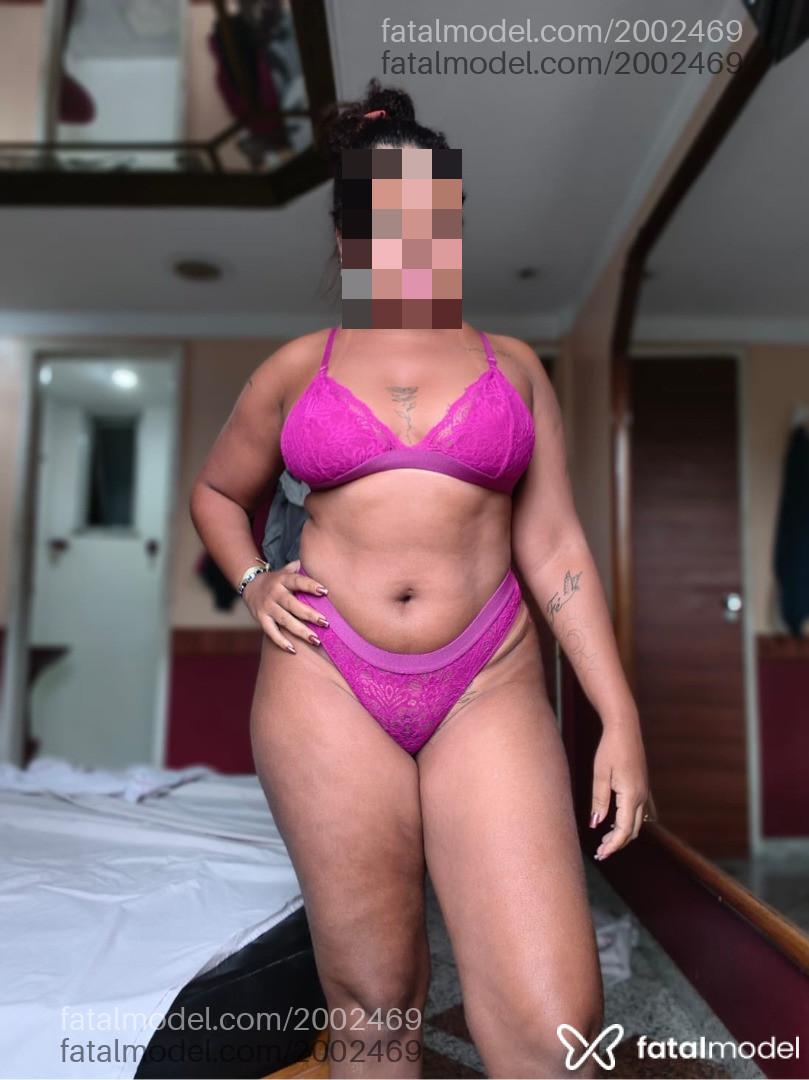 Acompanhante mulher com cabelo castanho de olhos castanhos - Melissa Papper