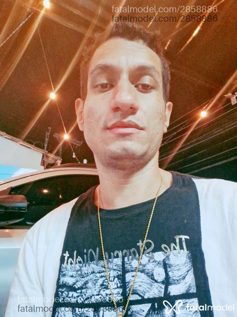 Acompanhante homem morena (o) de olhos mel - Jef