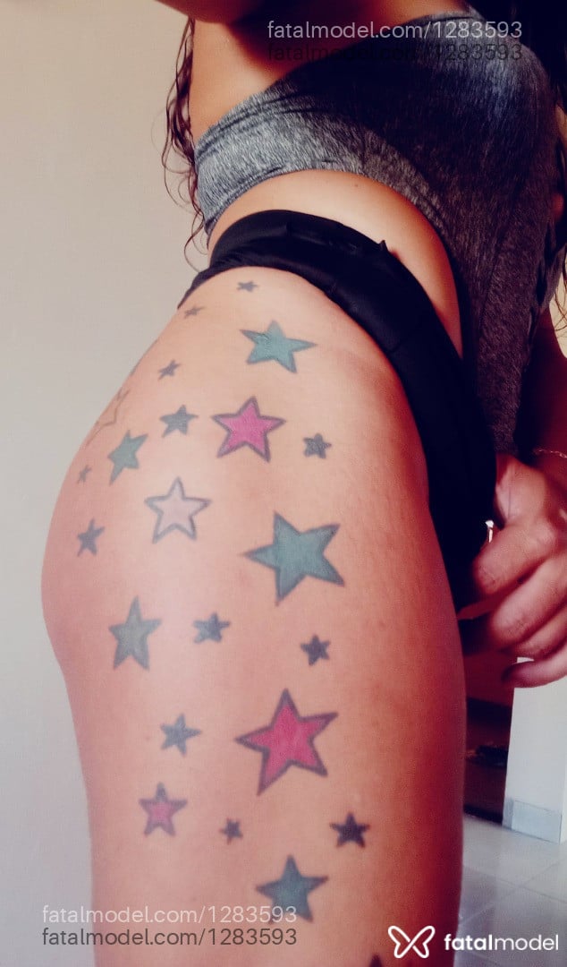 Acompanhante mulher trans morena (o) de olhos castanhos - Luh Unamar