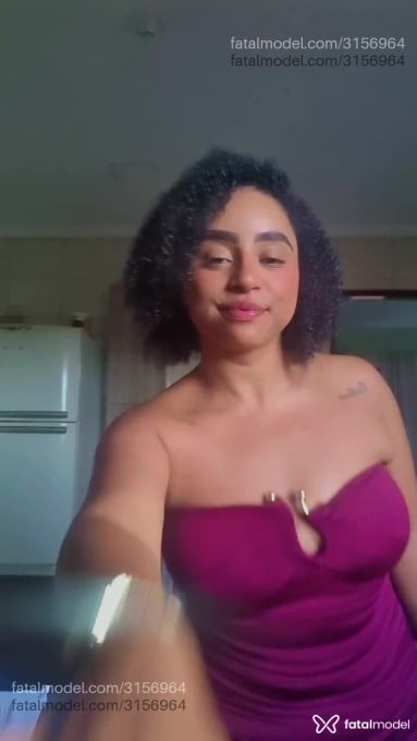 Acompanhante mulher morena (o) de olhos castanhos em Pinhais Acompanhante mulher morena (o) de olhos castanhos em Pinhais - Paola Santes