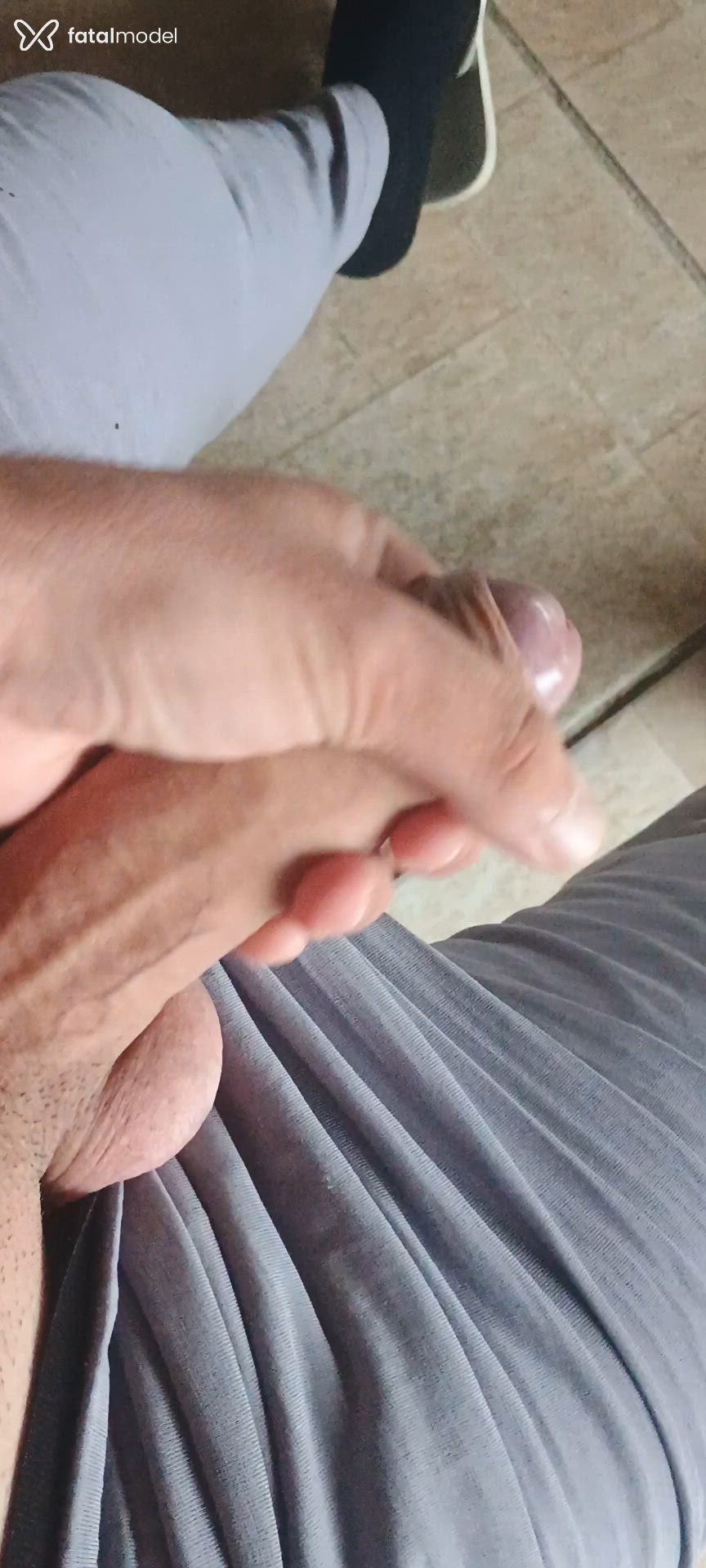 Acompanhante homem loira (o) de olhos castanhos - Descob Pessoalment