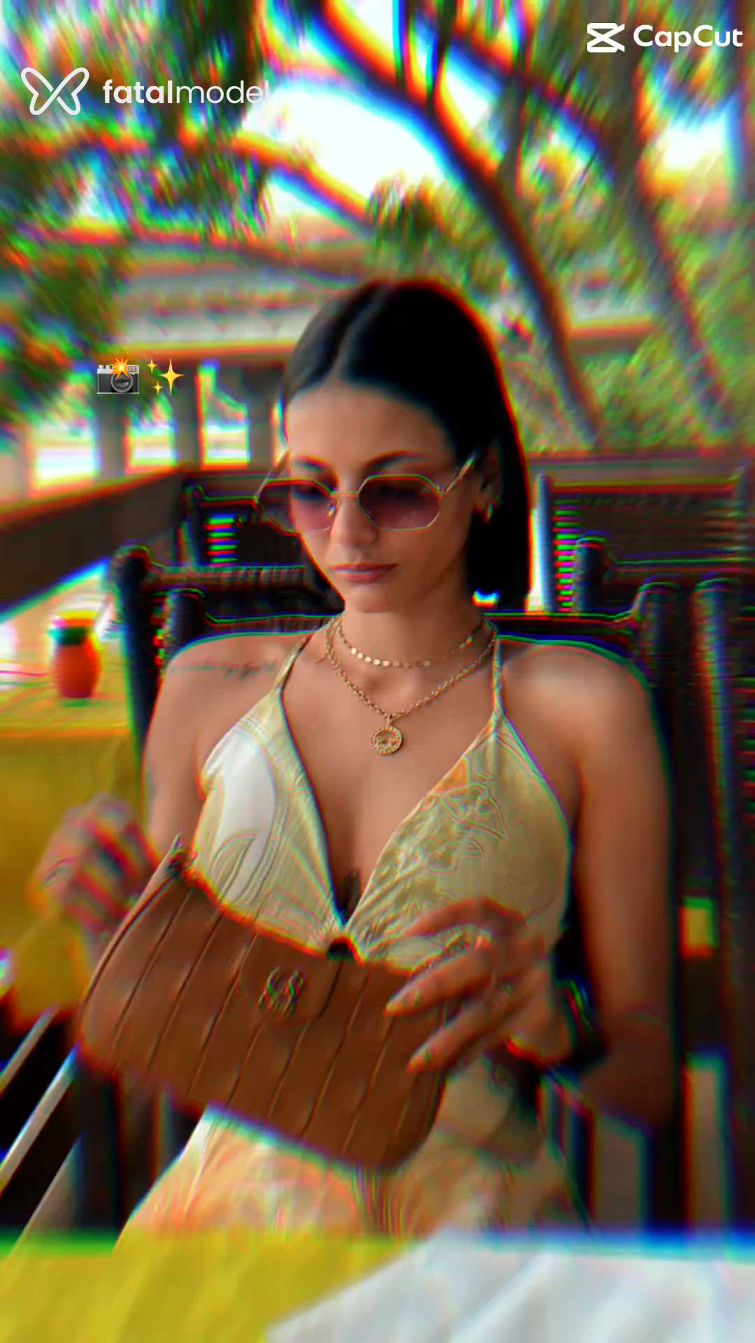 Acompanhante mulher morena (o) de olhos castanhos - Melissa Mello