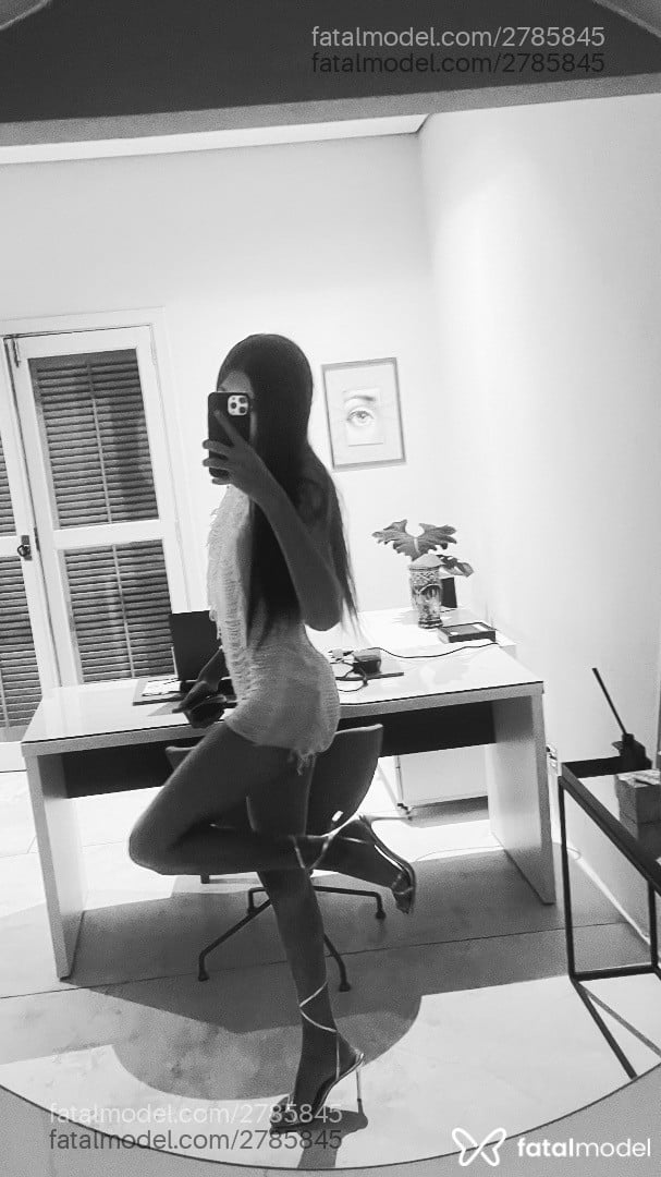 Acompanhante mulher trans morena (o) de olhos castanhos - Bianca