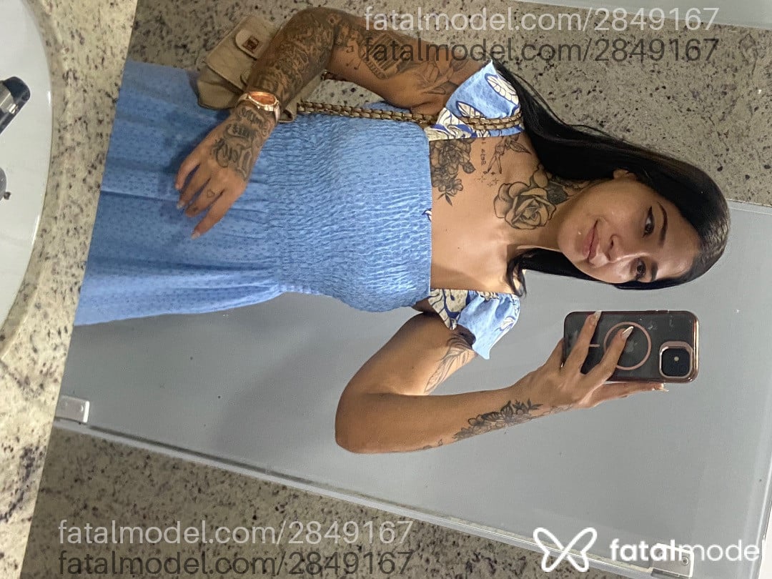 Acompanhante mulher morena (o) de olhos castanhos - Julinha