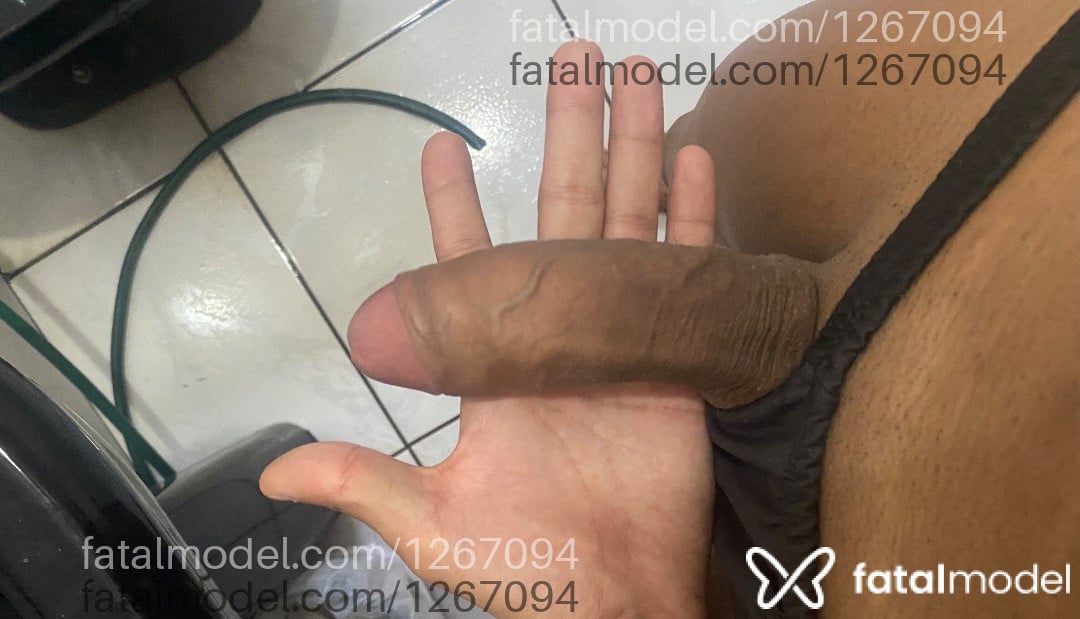 Acompanhante mulher trans morena (o) de olhos castanhos - Soares