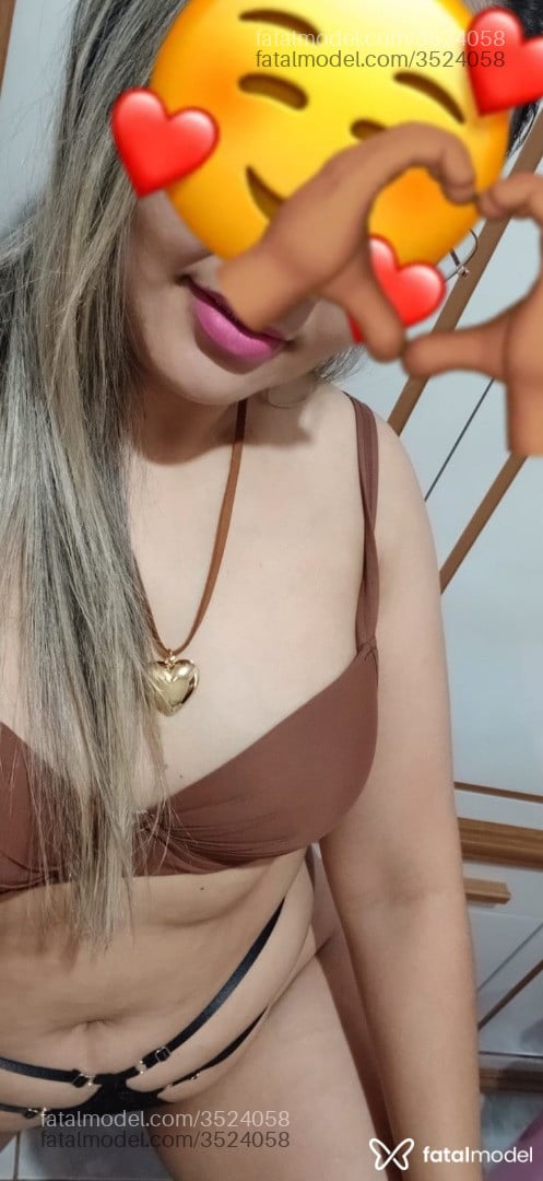 Acompanhante mulher loira (o) de olhos castanhos - Manu Bandida Acompanhante mulher loira (o) de olhos castanhos - Manu Bandida