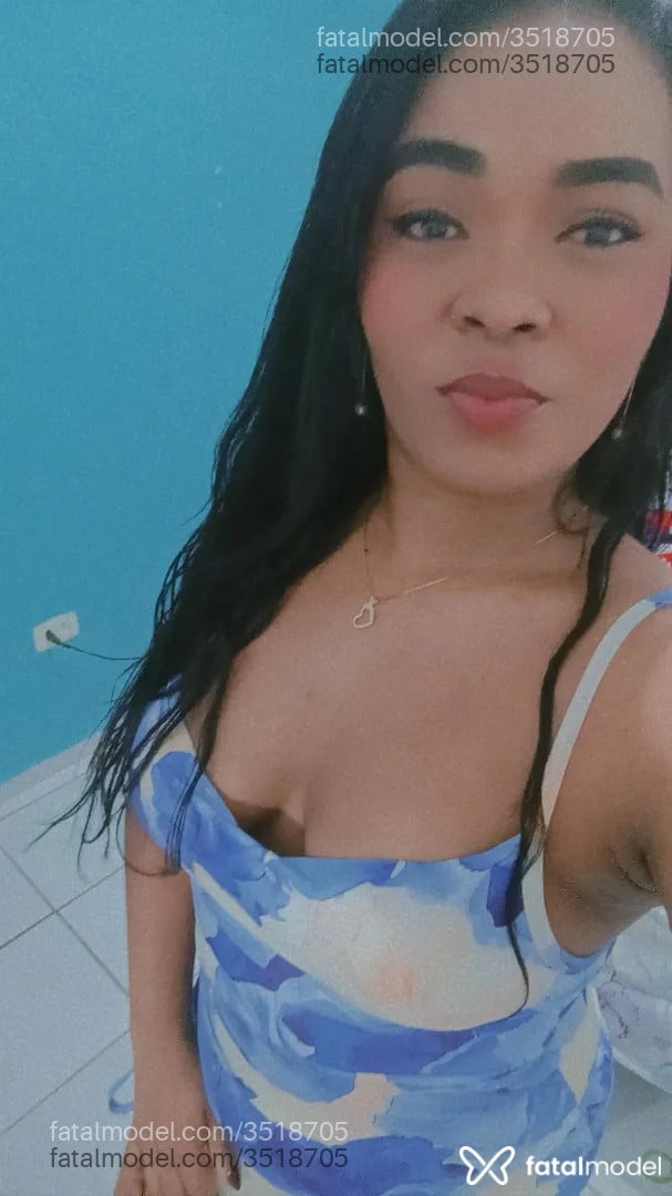Acompanhante mulher morena (o) de olhos pretos - Larissa Alves Acompanhante mulher morena (o) de olhos pretos - Larissa Alves