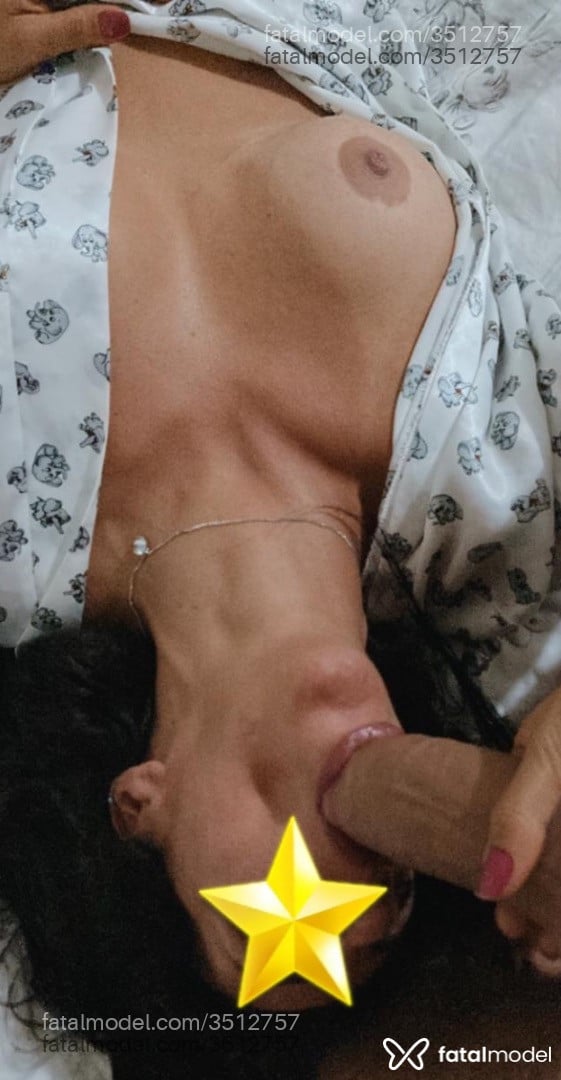 Acompanhante mulher morena (o) de olhos castanhos - Eva