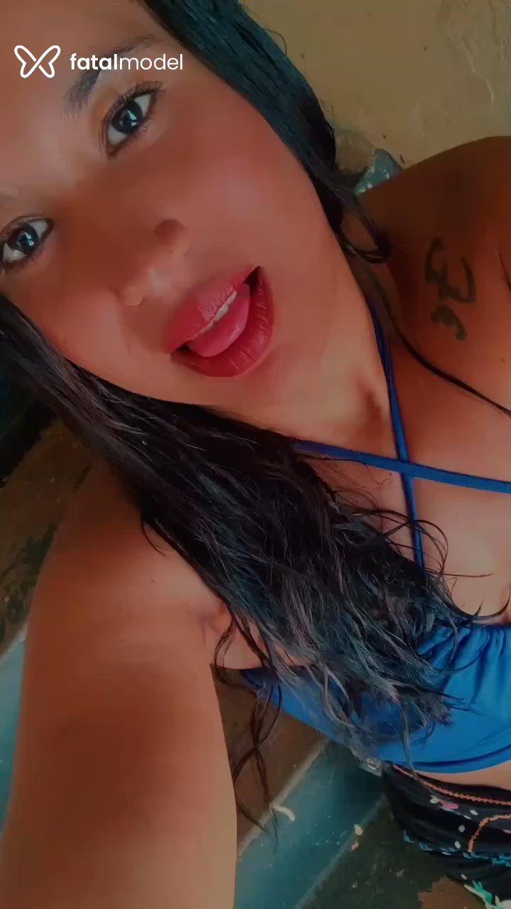 Acompanhante mulher morena (o) de olhos pretos - Jayne