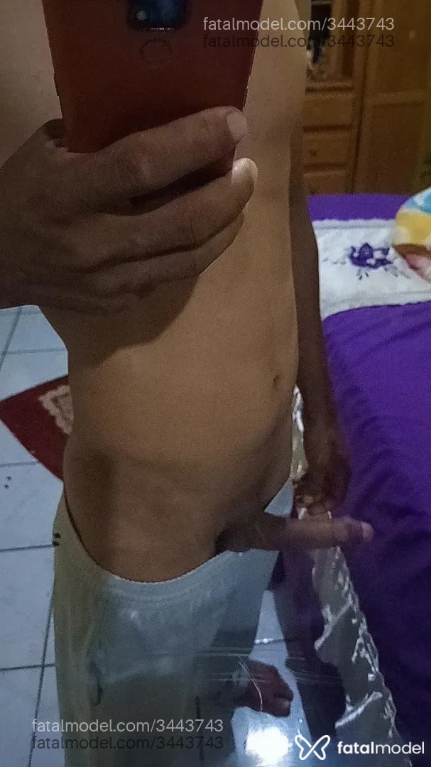 Acompanhante homem morena (o) de olhos castanhos - Bruninho