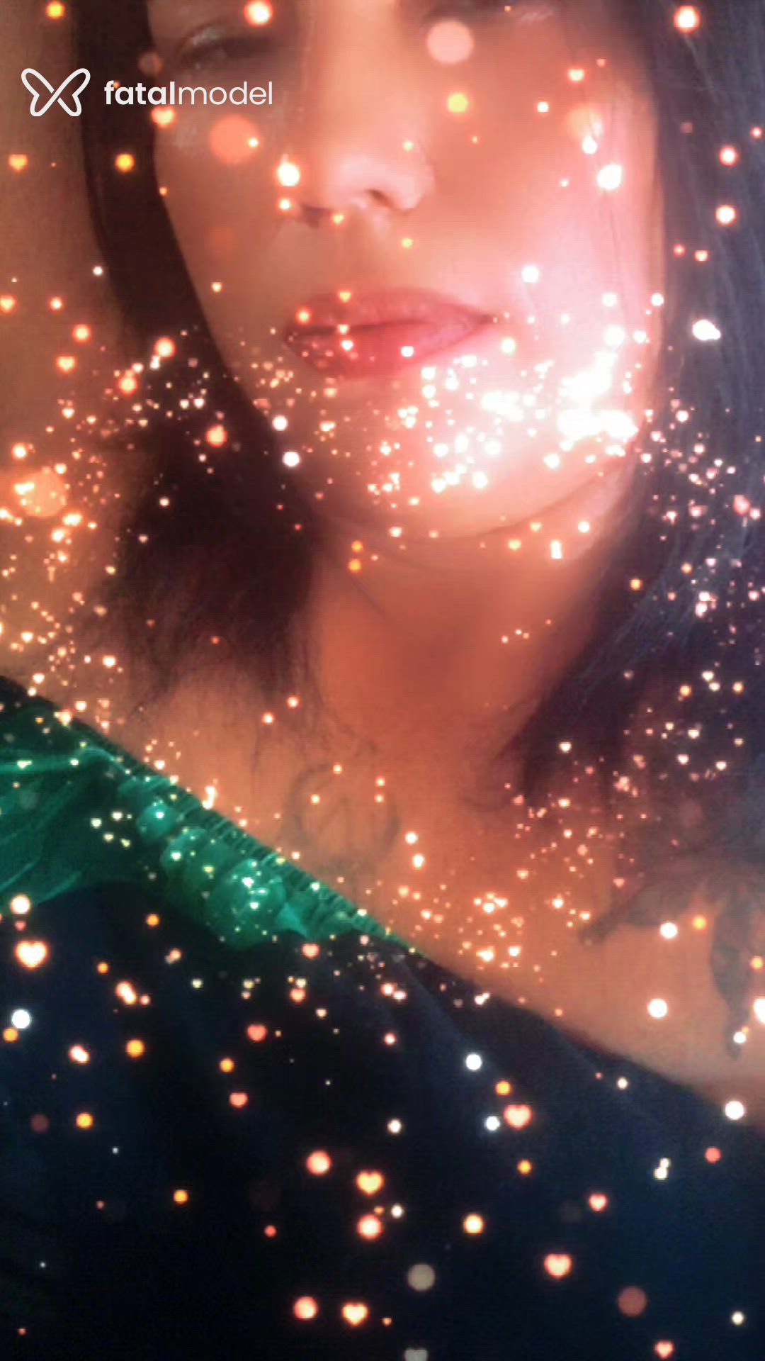 Acompanhante mulher morena (o) de olhos pretos - Monica Oliver