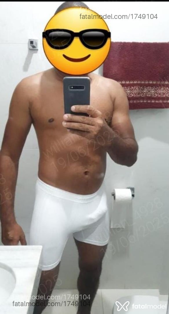 Acompanhante homem com cabelo castanho de olhos castanhos - WILLIAN JUNIOR