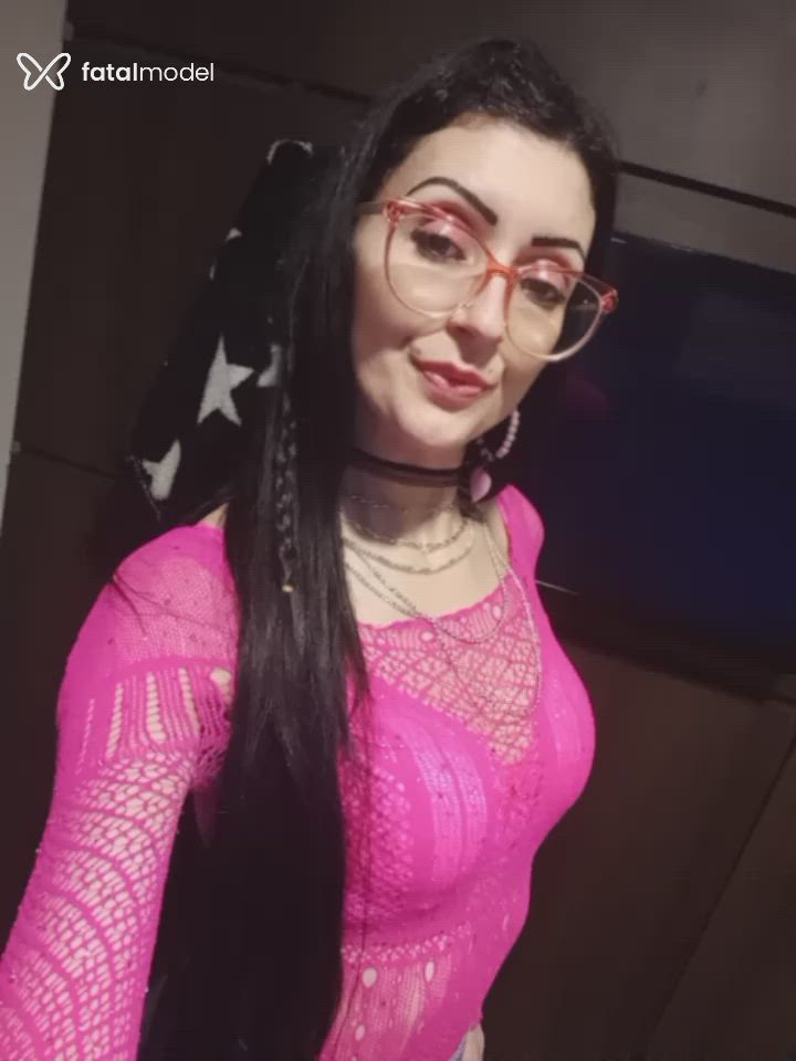 Acompanhante mulher com cabelo castanho de olhos castanhos - barbara