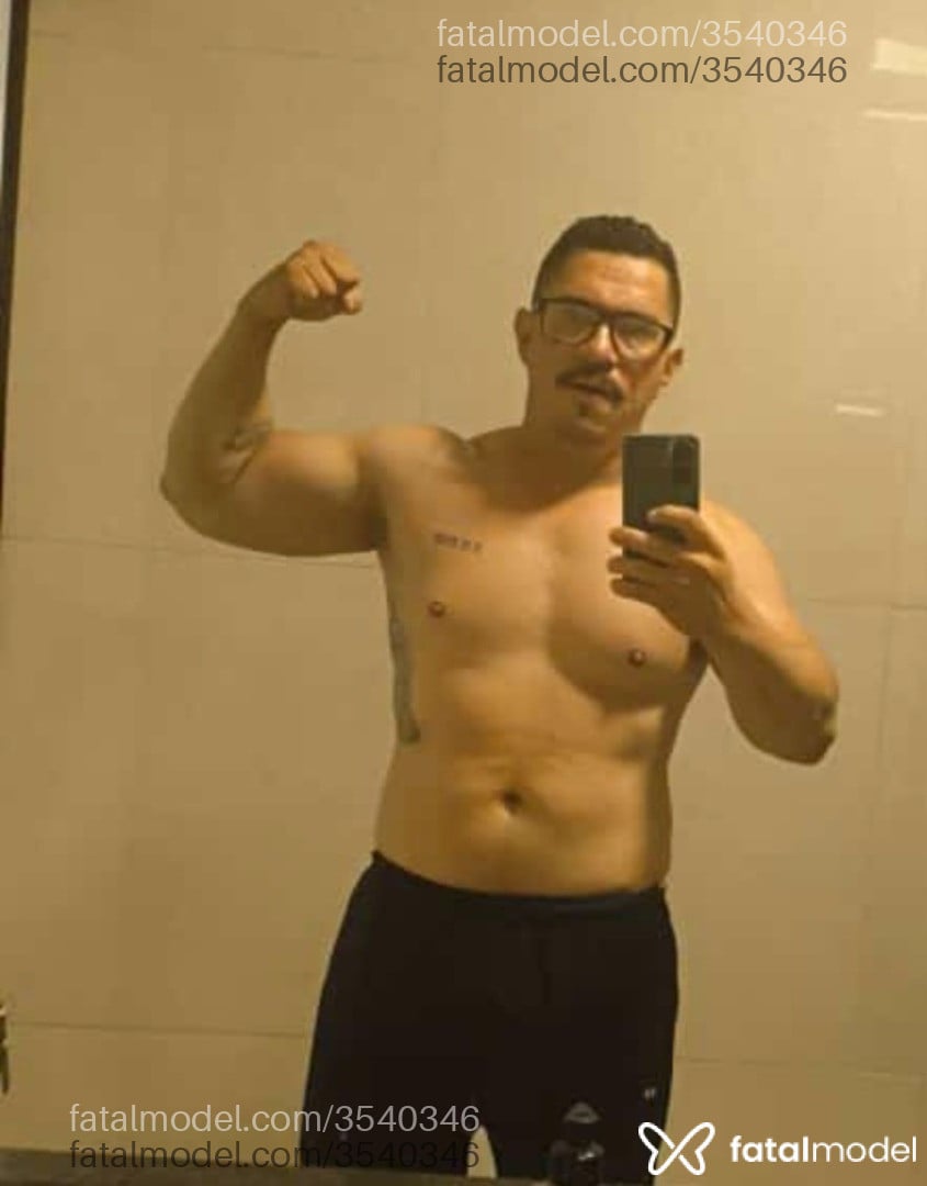 Acompanhante homem morena (o) de olhos castanhos - Faelpaurosa