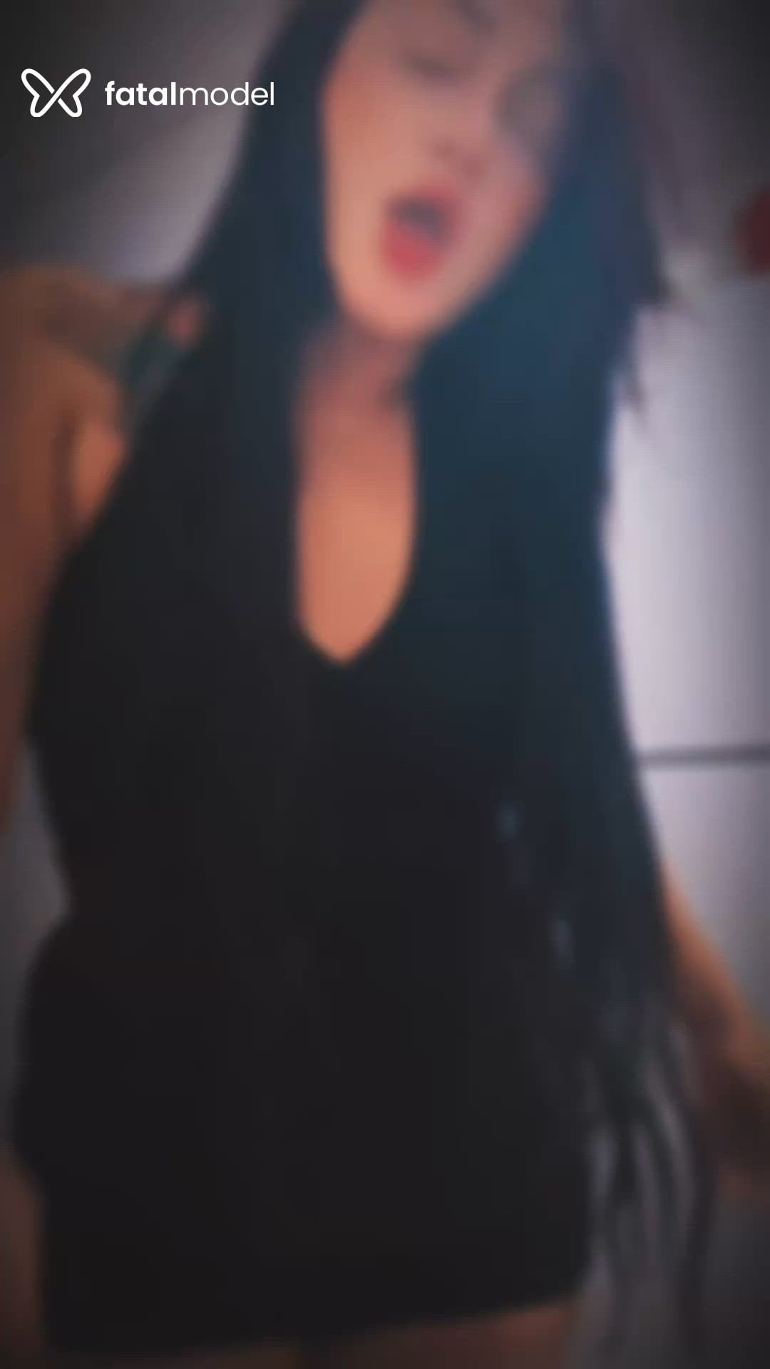 Acompanhante mulher morena (o) de olhos pretos - Paloma