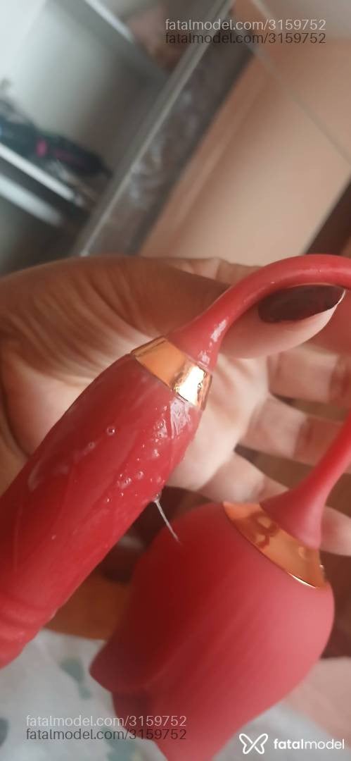 Acompanhante mulher morena (o) de olhos pretos em Virtual - Imola