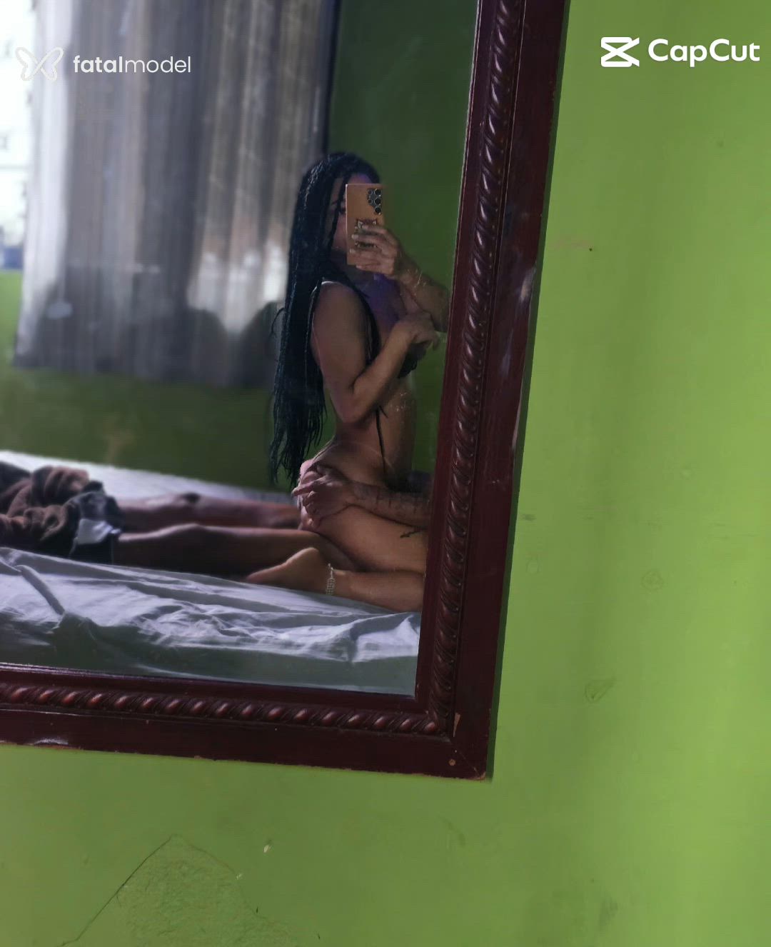 Acompanhante mulher com cabelo castanho de olhos castanhos - Louise Queiroz