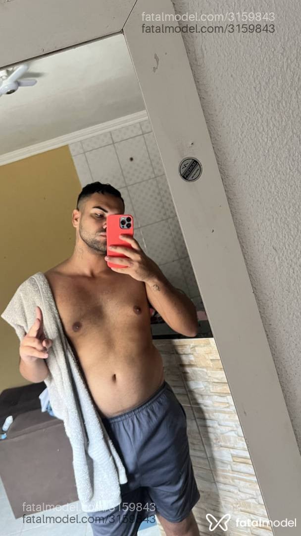 Acompanhante homem morena (o) de olhos verdes em Virtual - Henrique Cardoso